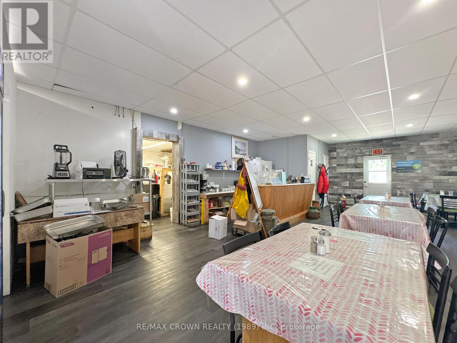 113 Front Street, Hornepayne, Ontario  P0M 1Z0 - Photo 12 - X12555302