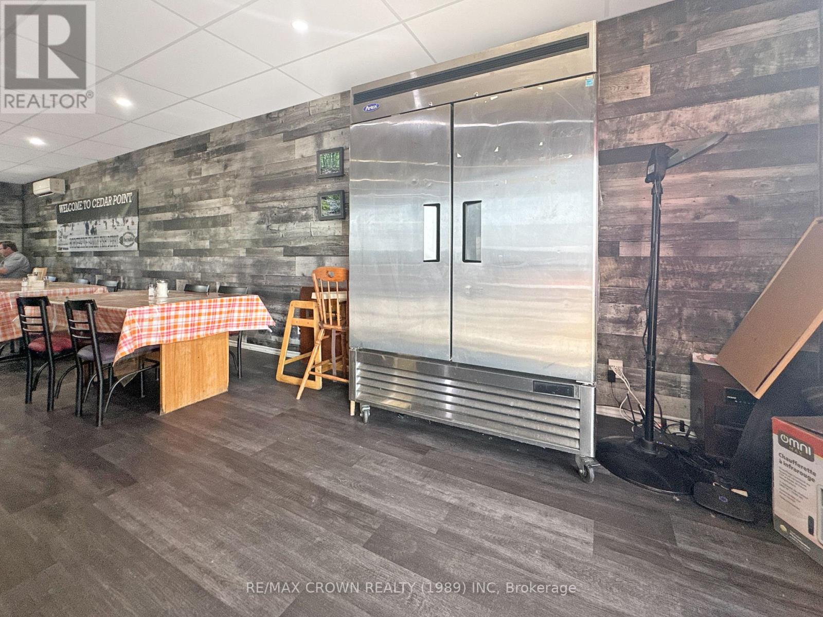 113 Front Street, Hornepayne, Ontario  P0M 1Z0 - Photo 8 - X12555302