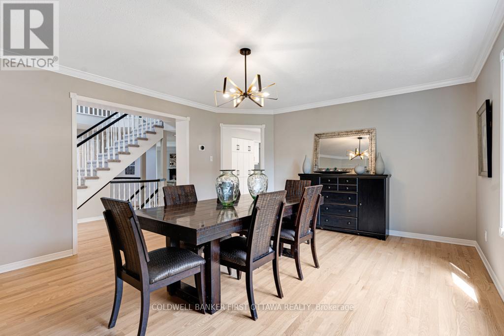 5525 Pettapiece Crescent, Ottawa, Ontario  K4M 1C6 - Photo 13 - X12555168