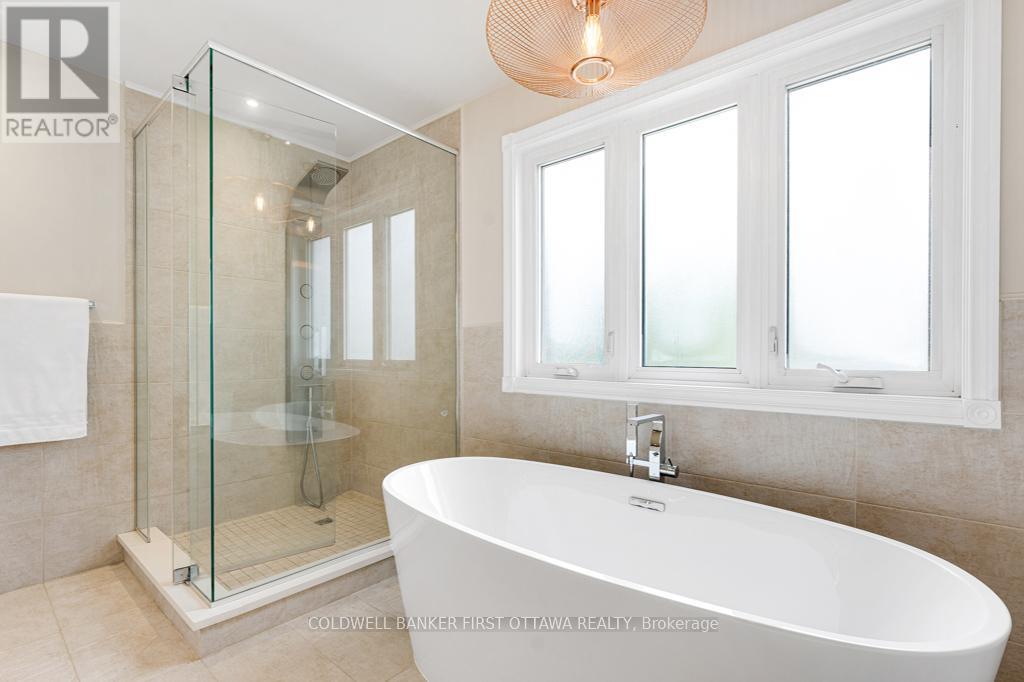 5525 Pettapiece Crescent, Ottawa, Ontario  K4M 1C6 - Photo 29 - X12555168