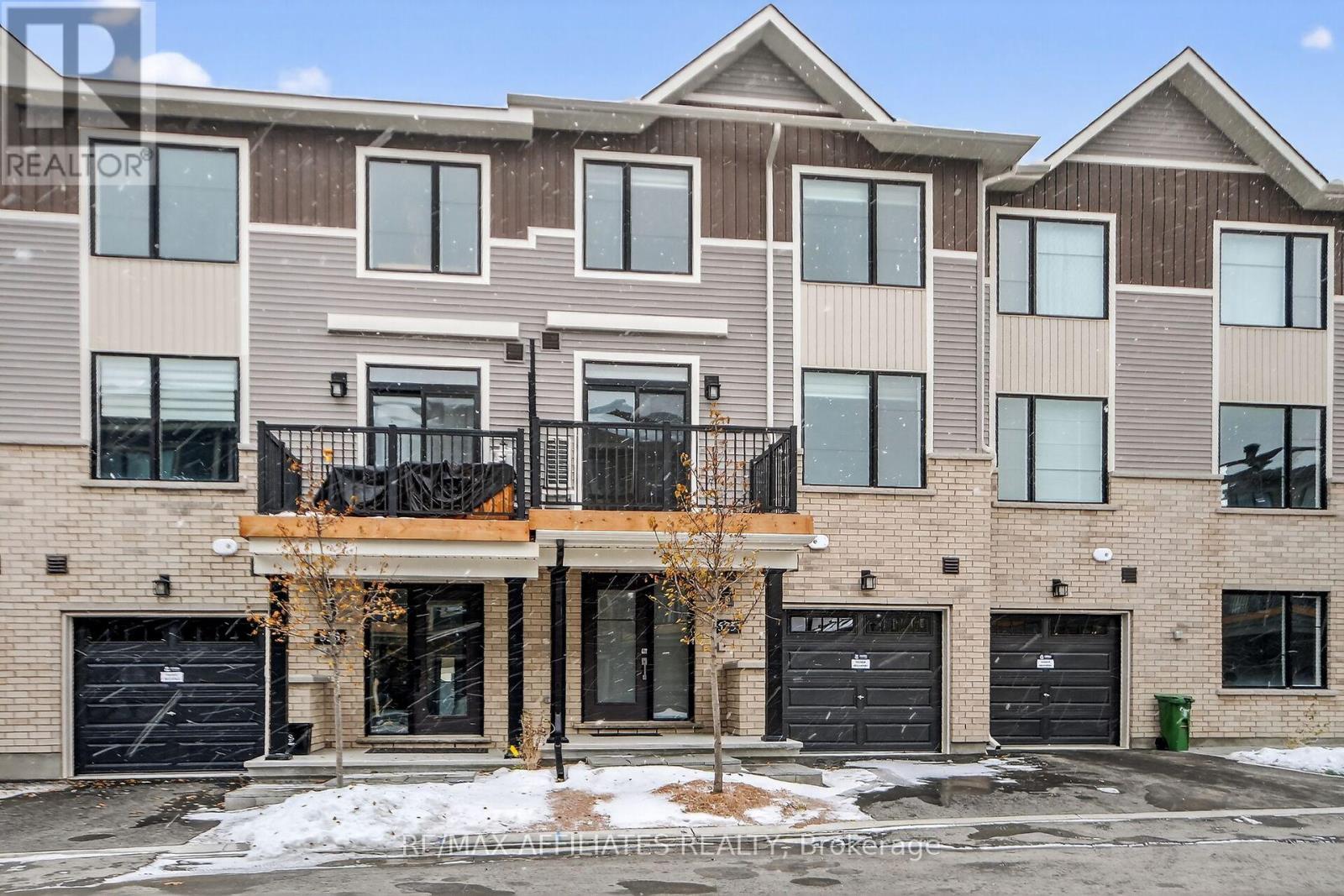 525 WOODLILY PRIVATE, ottawa, Ontario