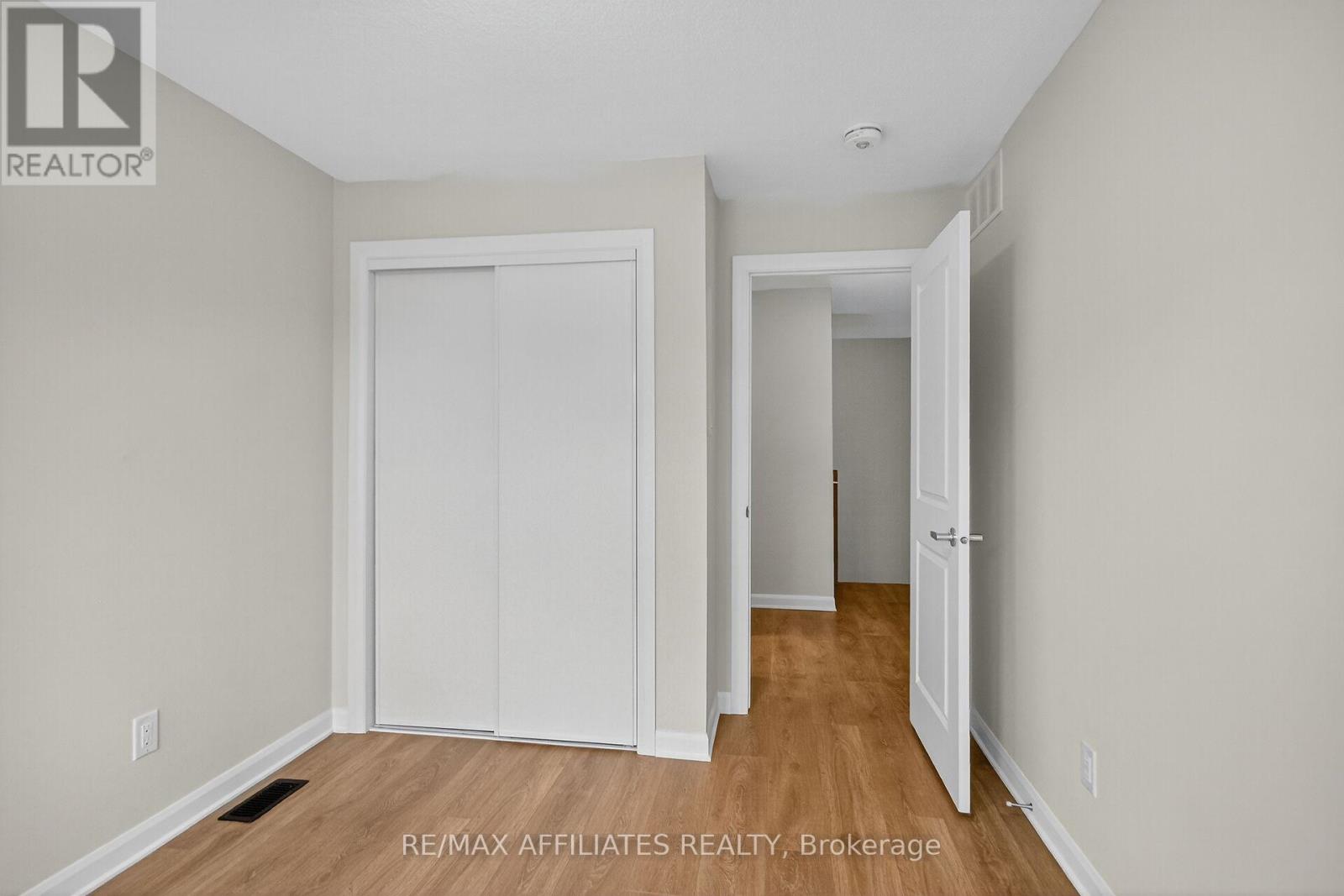 525 Woodlily Private, Ottawa, Ontario  K2T 0S6 - Photo 28 - X12555250