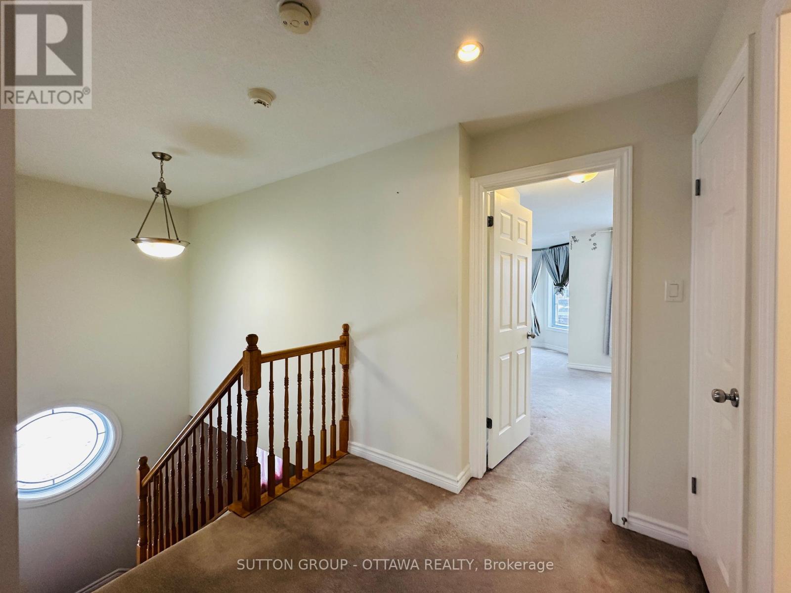 416 Cresthaven Drive, Ottawa, Ontario  K2G 4P4 - Photo 10 - X12555252