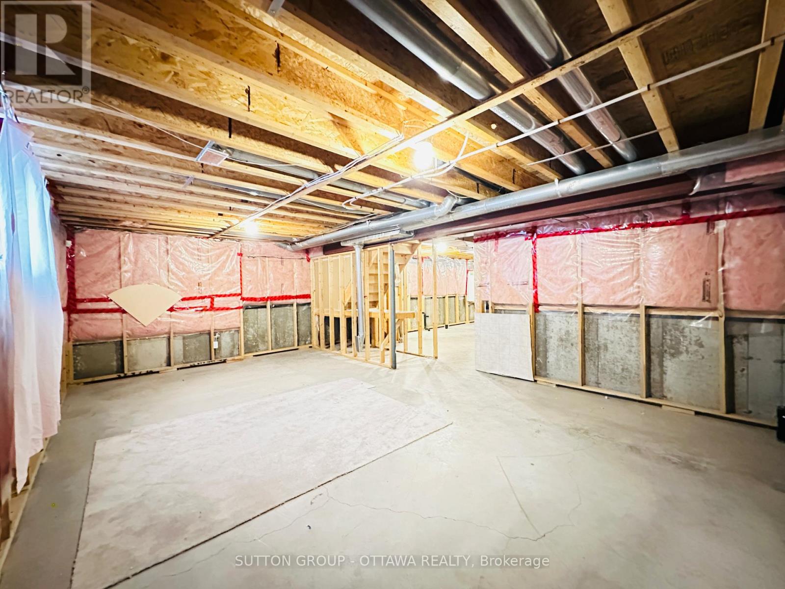 416 Cresthaven Drive, Ottawa, Ontario  K2G 4P4 - Photo 25 - X12555252