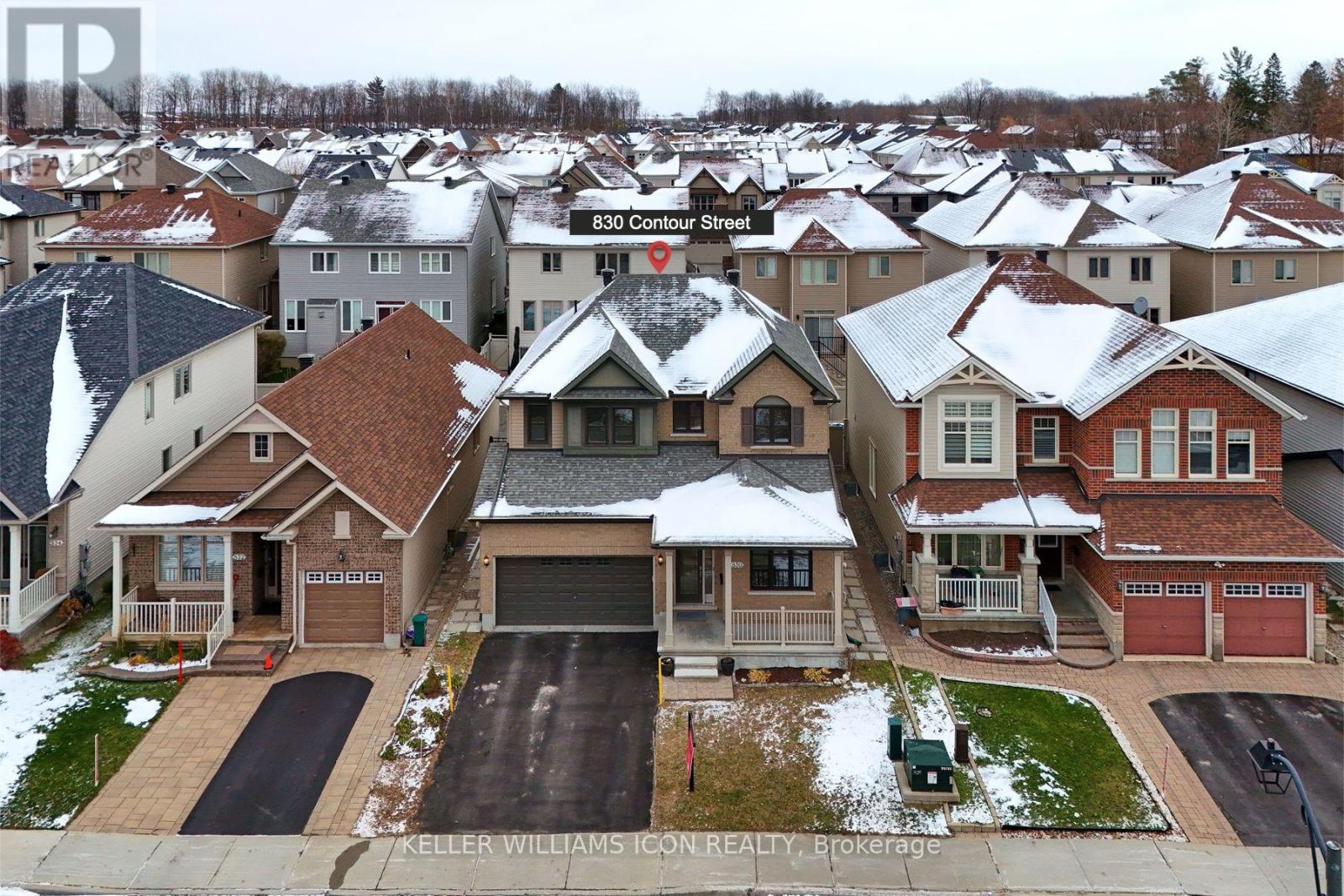 830 CONTOUR STREET, Ottawa, Ontario