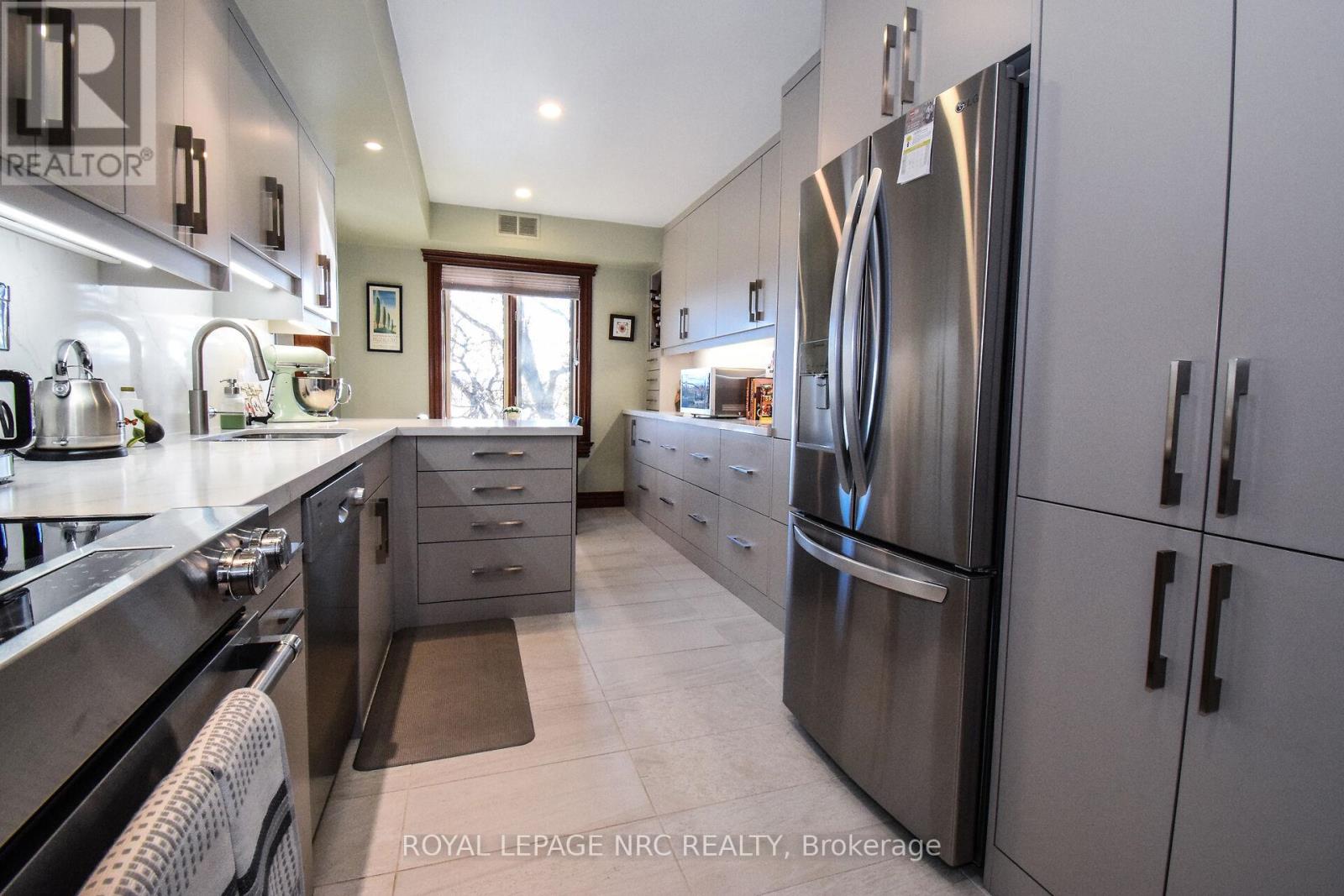 303 - 55 Main Street, St. Catharines, Ontario  L2N 4T8 - Photo 20 - X12555292