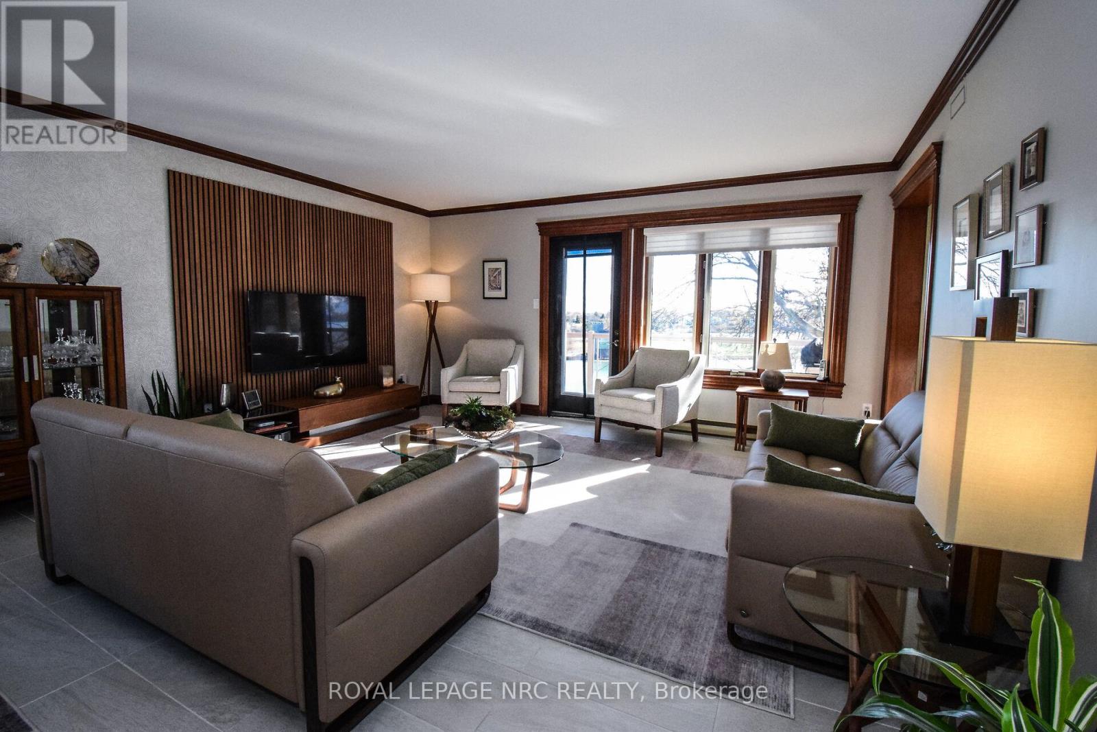 303 - 55 Main Street, St. Catharines, Ontario  L2N 4T8 - Photo 9 - X12555292