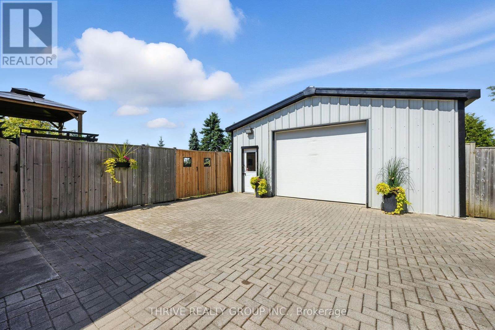 48118 Ron Mcneil Line, Malahide, Ontario N5H 2R6 - Photo 3 - X12555350