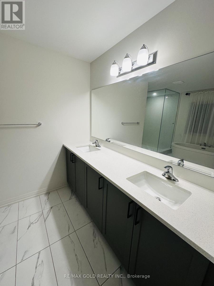 5 Bluebird Boulevard, Adjala-Tosorontio (Colgan), Ontario  L0G 1W0 - Photo 15 - N12555028