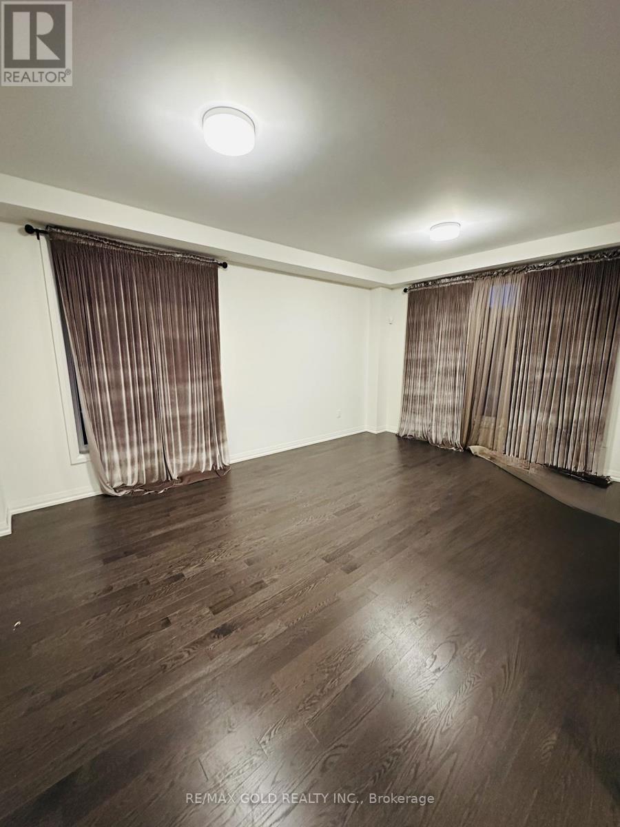 5 Bluebird Boulevard, Adjala-Tosorontio (Colgan), Ontario  L0G 1W0 - Photo 3 - N12555028