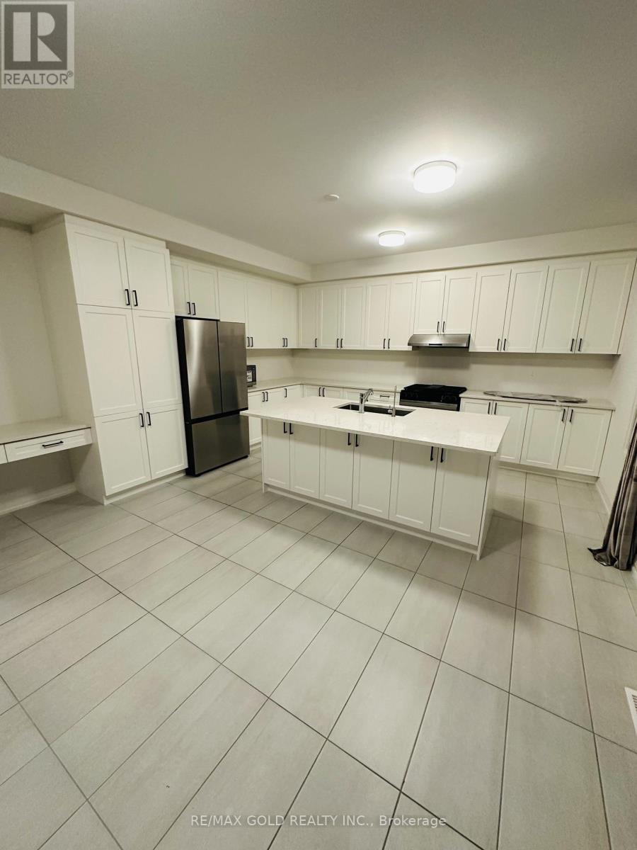 5 Bluebird Boulevard, Adjala-Tosorontio (Colgan), Ontario  L0G 1W0 - Photo 7 - N12555028