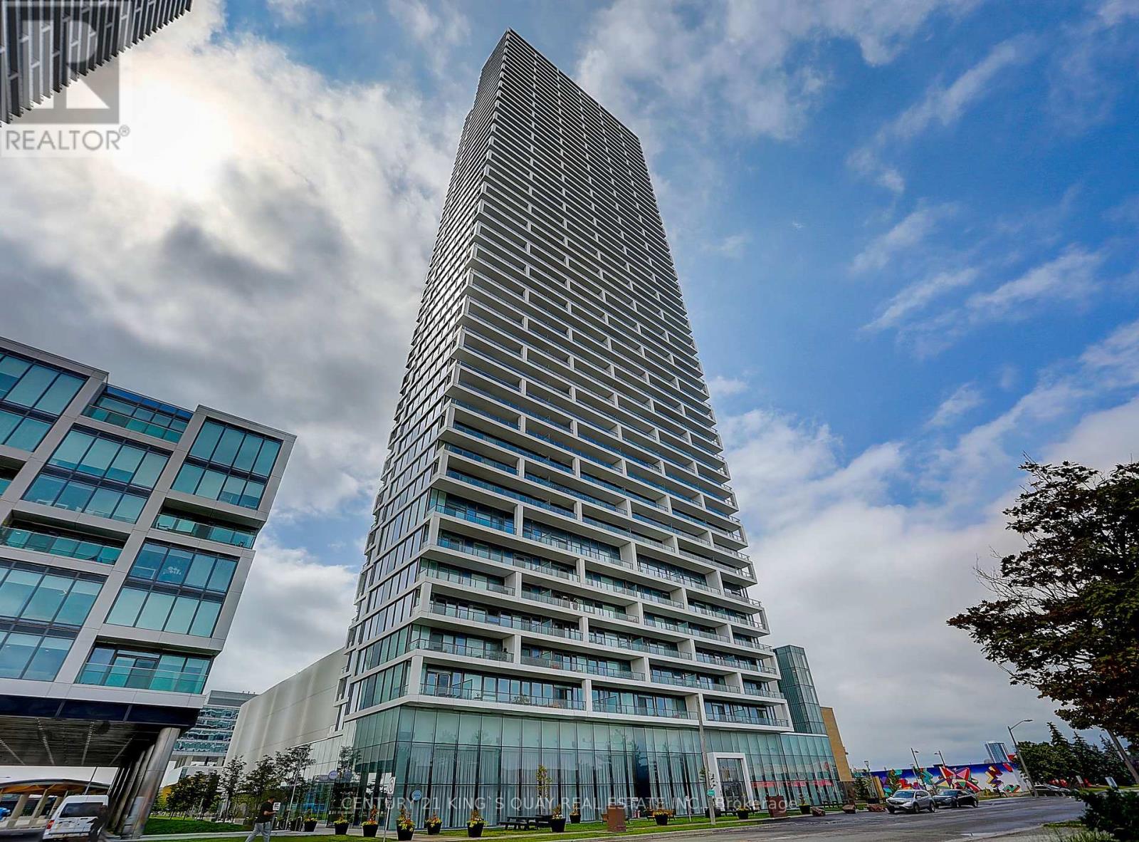 4908 - 898 Portage Parkway, Vaughan, Ontario  L4K 0J6 - Photo 5 - N12555124