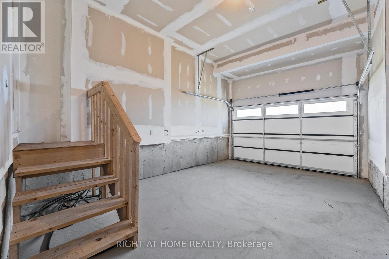 43 Federica Crescent, Wasaga Beach, Ontario  L9Z 0N5 - Photo 40 - S12555076