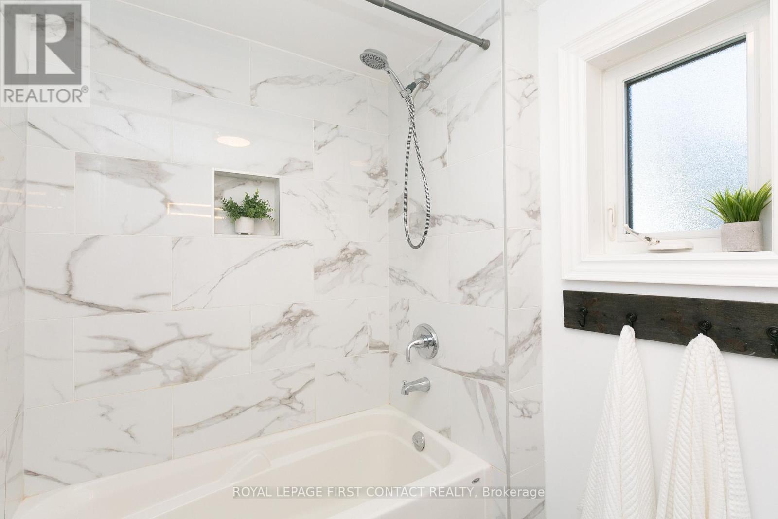 330 Laclie Street, Orillia, Ontario  L3V 4P3 - Photo 14 - S12555106