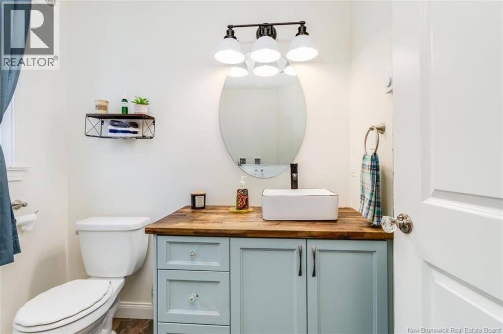 5 Keirra Street, Fredericton, New Brunswick  E3A 4Y4 - Photo 13 - NB130295