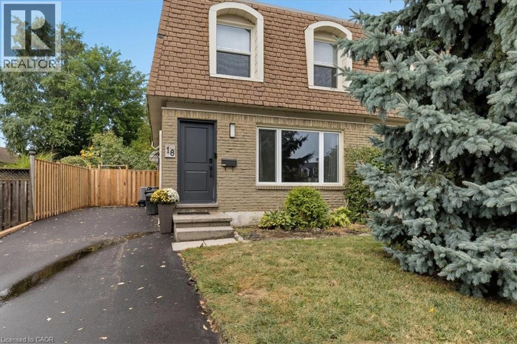 18 Berwick Place, Kitchener, Ontario  N2A 2R7 - Photo 3 - 40772492