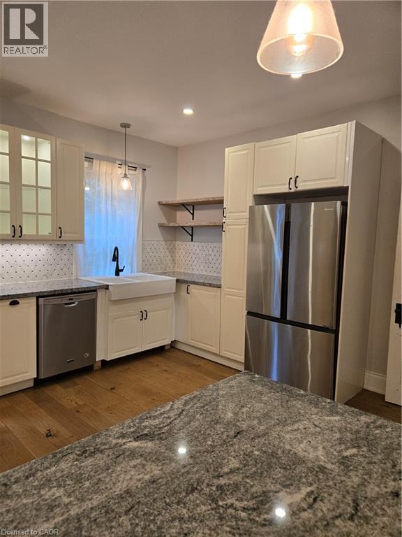 22 Burlington Street E, Hamilton, Ontario  L8L 4G2 - Photo 3 - 40777474