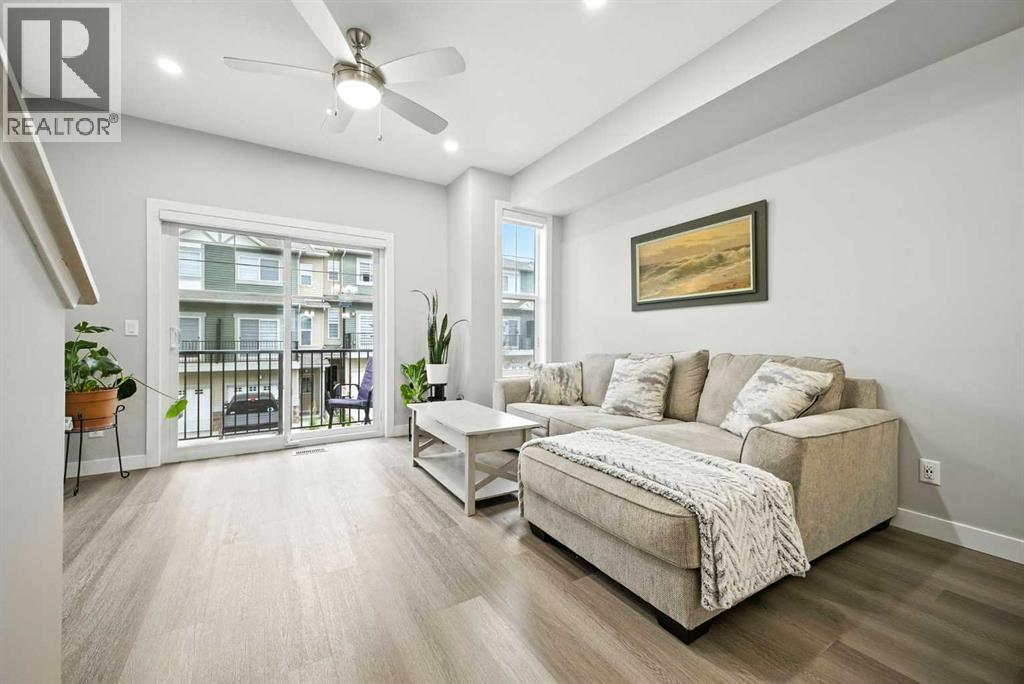 908 Sage Hill Grove Nw, Calgary, Alberta  T3R 2A2 - Photo 11 - A2269001