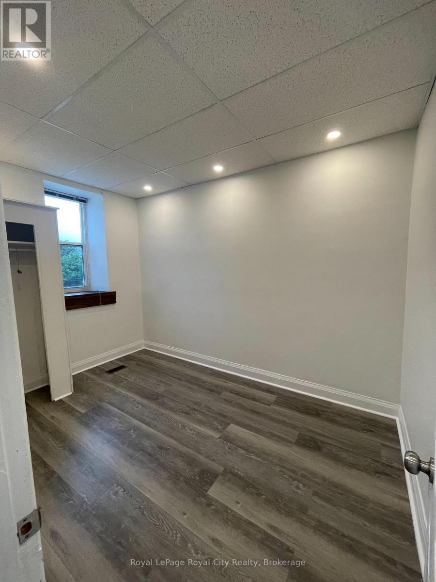 6 - 21 Gordon Street, Guelph, Ontario N1H 4G8 - Photo 5 - X12555306