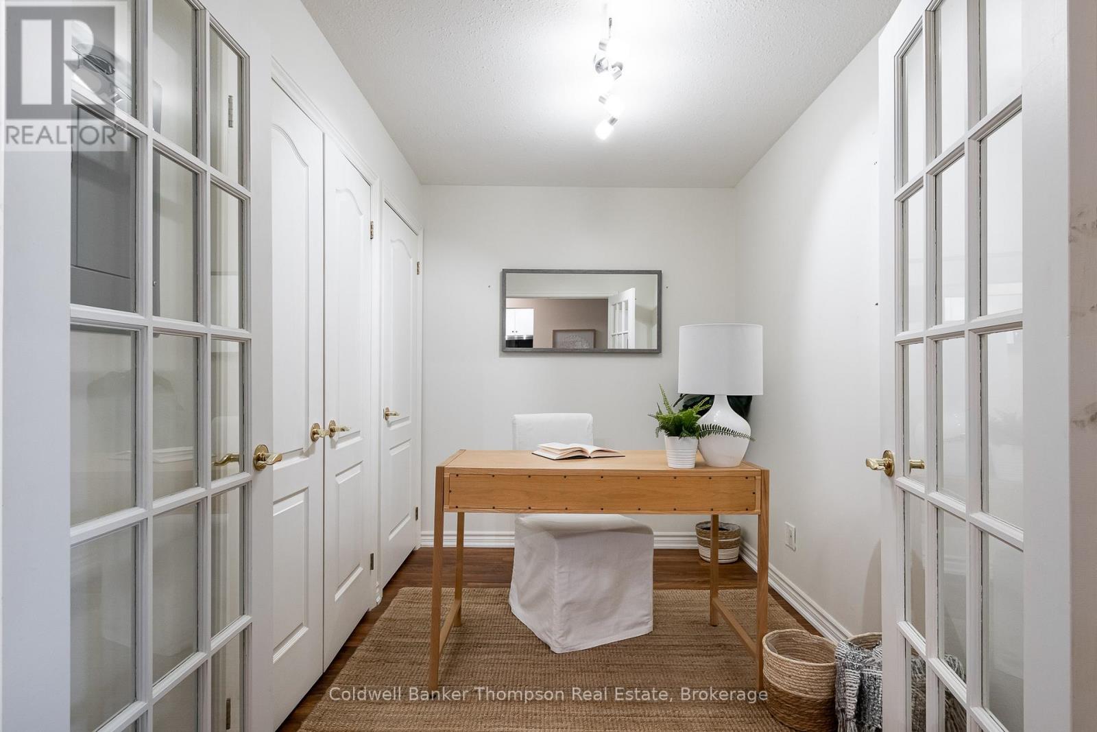 203 - 31 Dairy Lane, Huntsville, Ontario P1H 2L7 - Photo 12 - X12555330