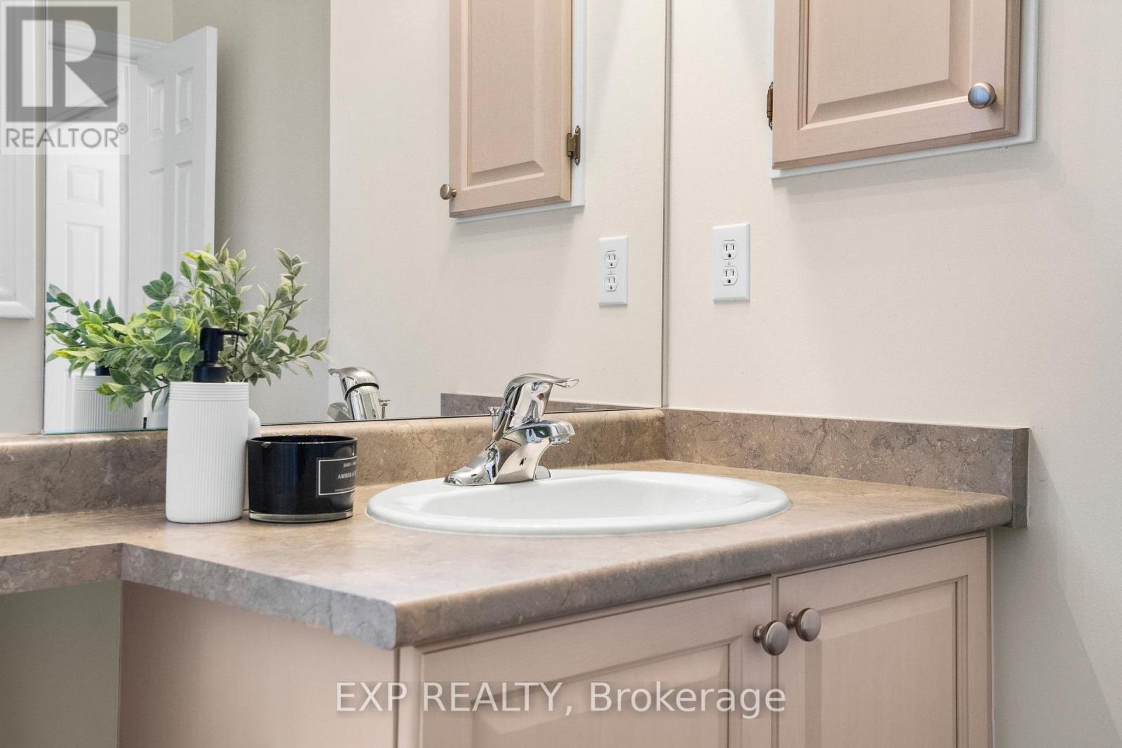 9 Copperfield Road, Brampton, Ontario  L6Z 0C7 - Photo 21 - W12555016