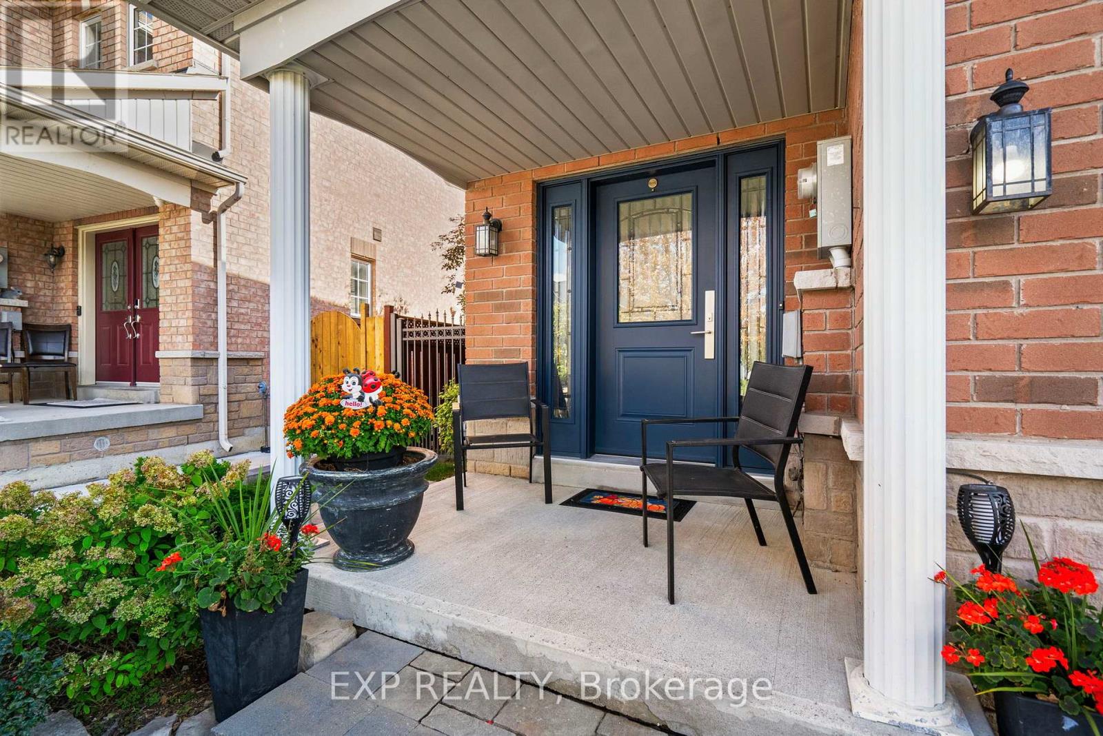 9 Copperfield Road, Brampton, Ontario  L6Z 0C7 - Photo 3 - W12555016