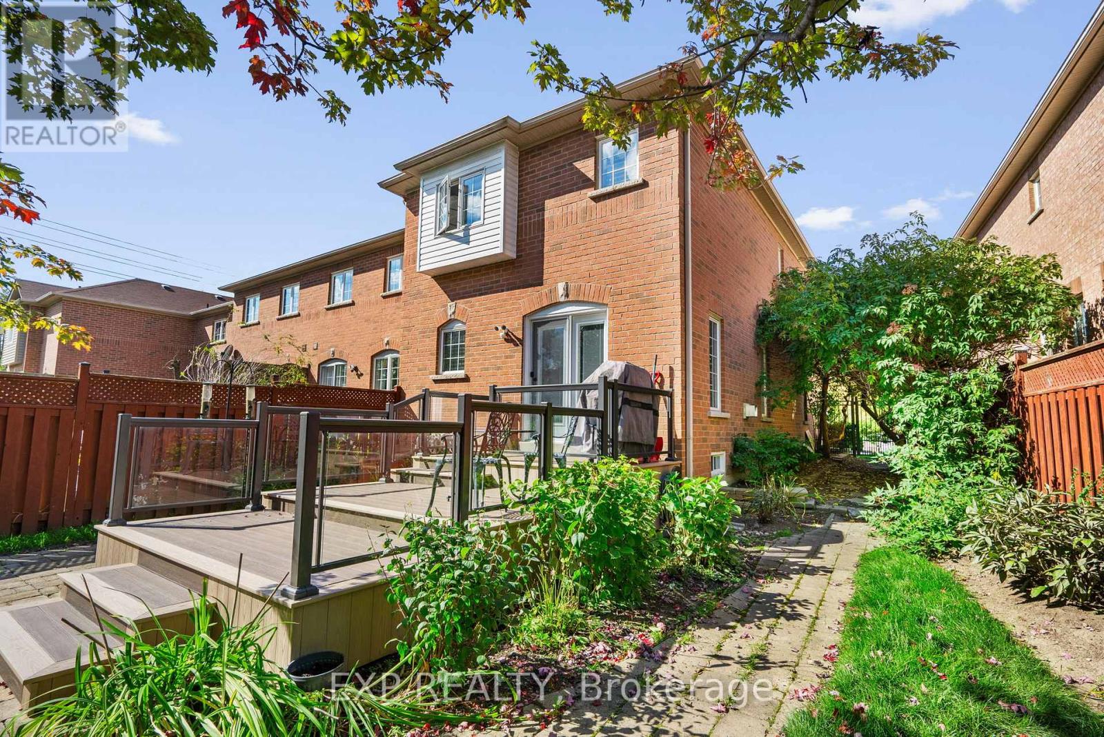 9 Copperfield Road, Brampton, Ontario  L6Z 0C7 - Photo 37 - W12555016