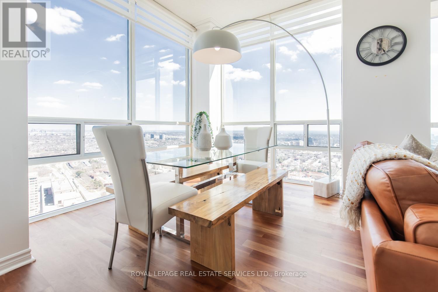 3702 - 3504 Hurontario Street, Mississauga, Ontario  L5B 0B9 - Photo 14 - W12555022