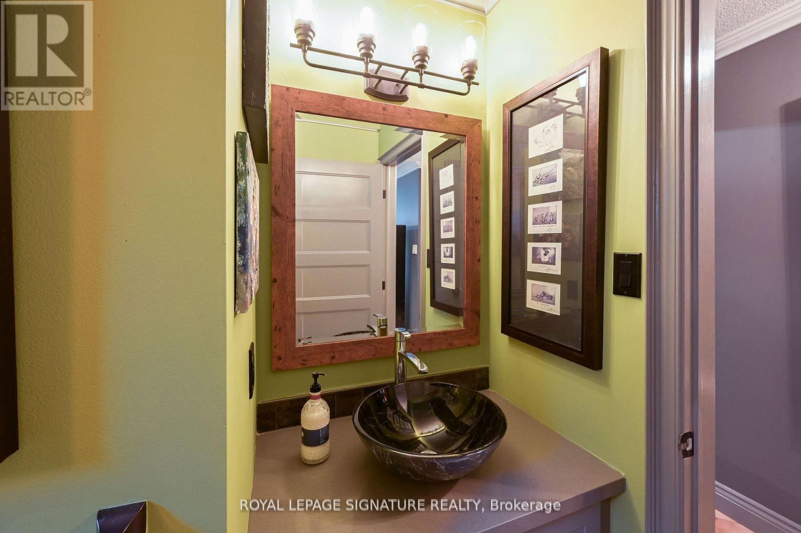 1191 Grange Road, Oakville, Ontario  L6H 1P8 - Photo 20 - W12555030