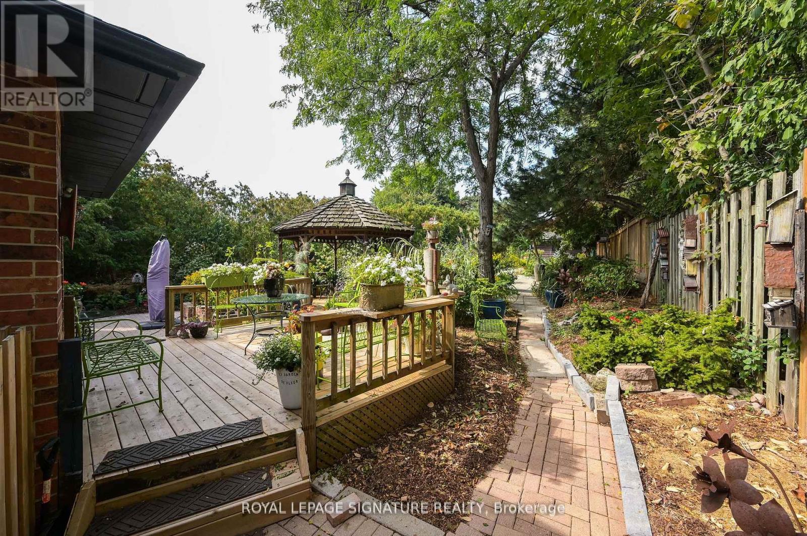 1191 Grange Road, Oakville, Ontario  L6H 1P8 - Photo 45 - W12555030