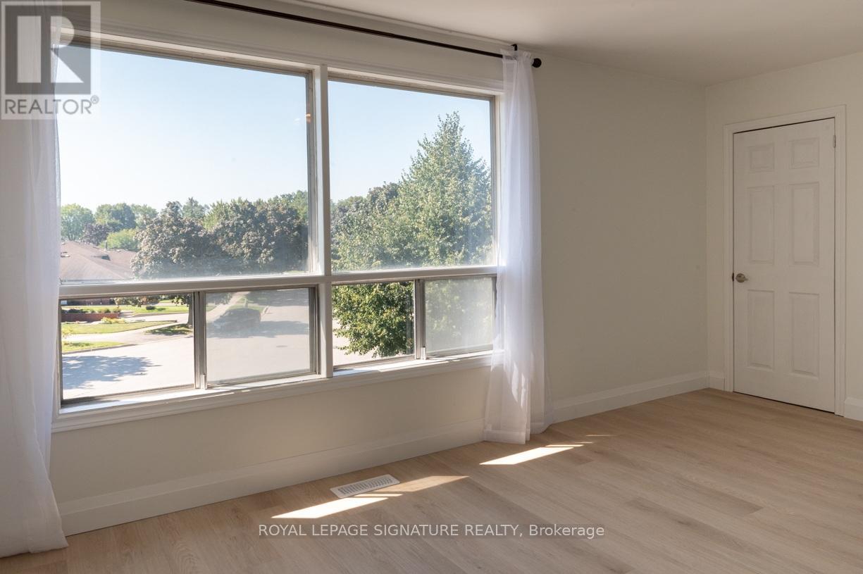 515 Ettridge Court, Mississauga, Ontario  L5G 1W7 - Photo 10 - W12555034