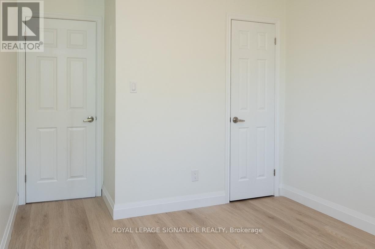 515 Ettridge Court, Mississauga, Ontario  L5G 1W7 - Photo 18 - W12555034