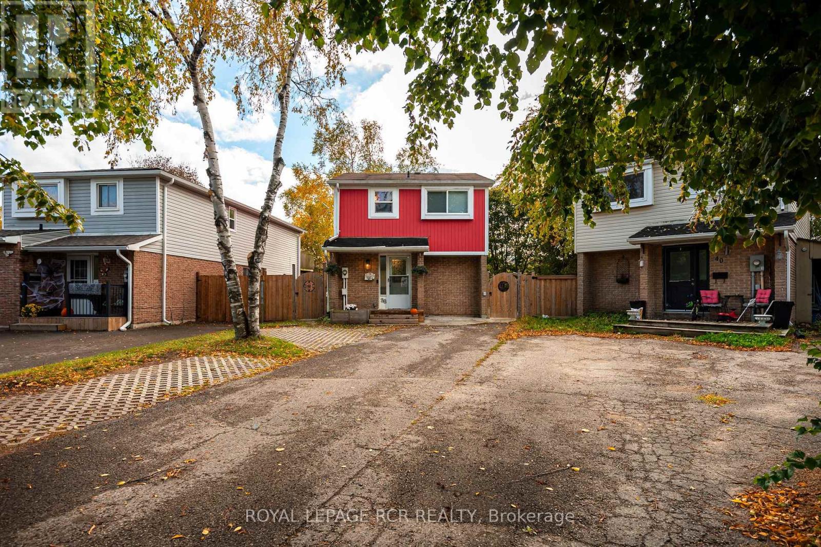 38 KAREN COURT, Orangeville, Ontario