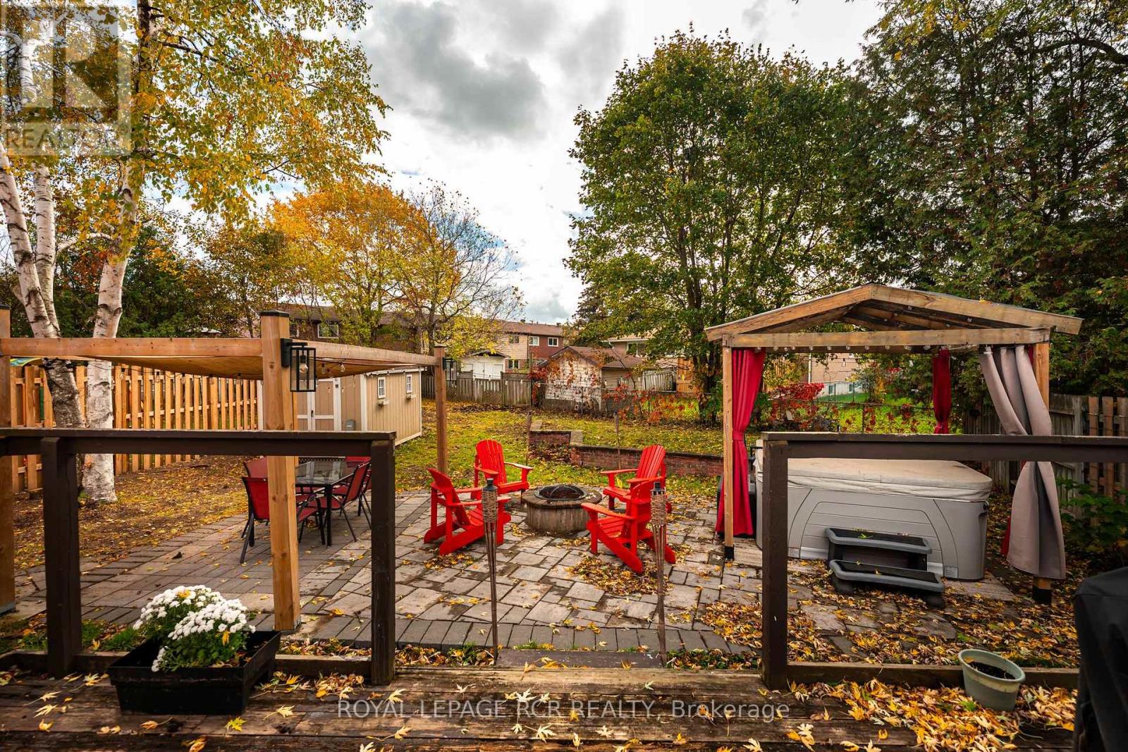 38 Karen Court, Orangeville, Ontario L9W 3S3 - Photo 11 - W12555064