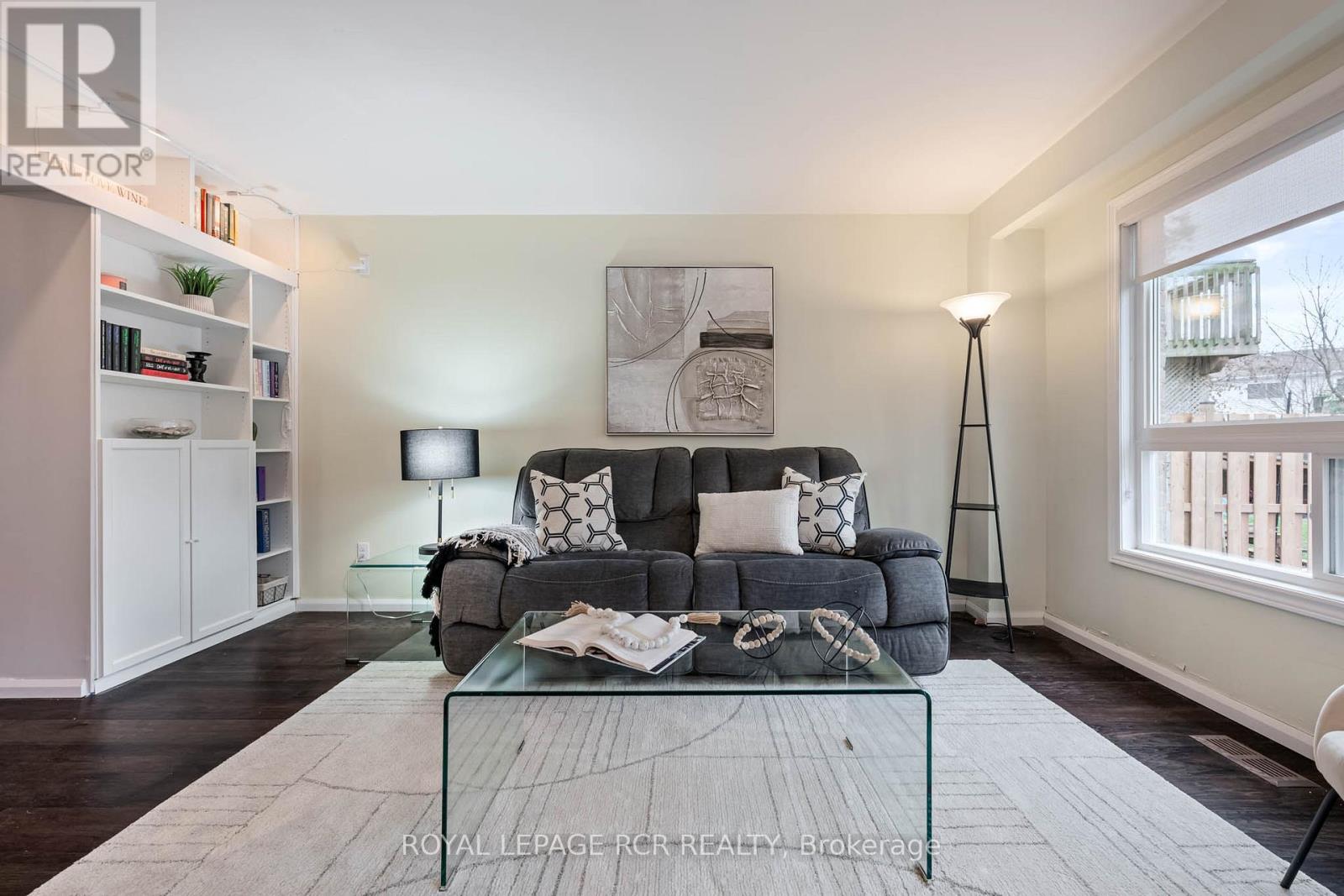 38 Karen Court, Orangeville, Ontario L9W 3S3 - Photo 8 - W12555064