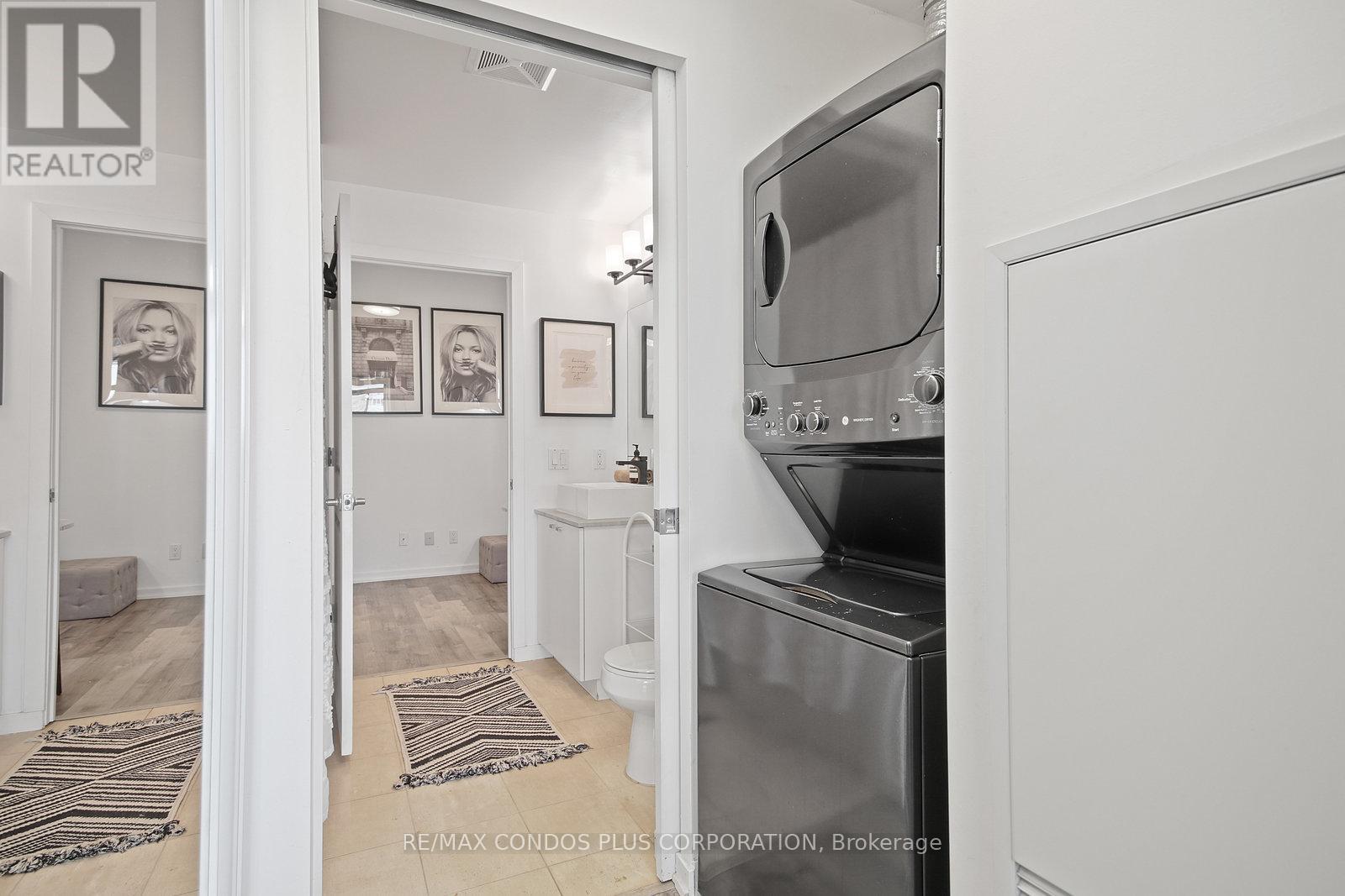 2614 - 103 The Queensway, Toronto, Ontario  M6S 5B3 - Photo 16 - W12555142