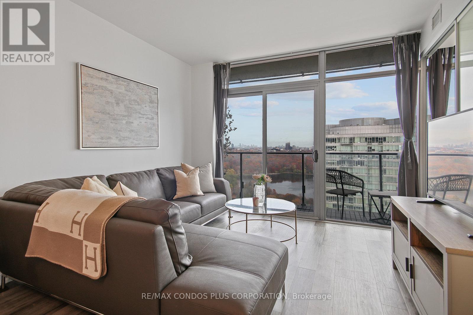 2614 - 103 The Queensway, Toronto, Ontario  M6S 5B3 - Photo 8 - W12555142