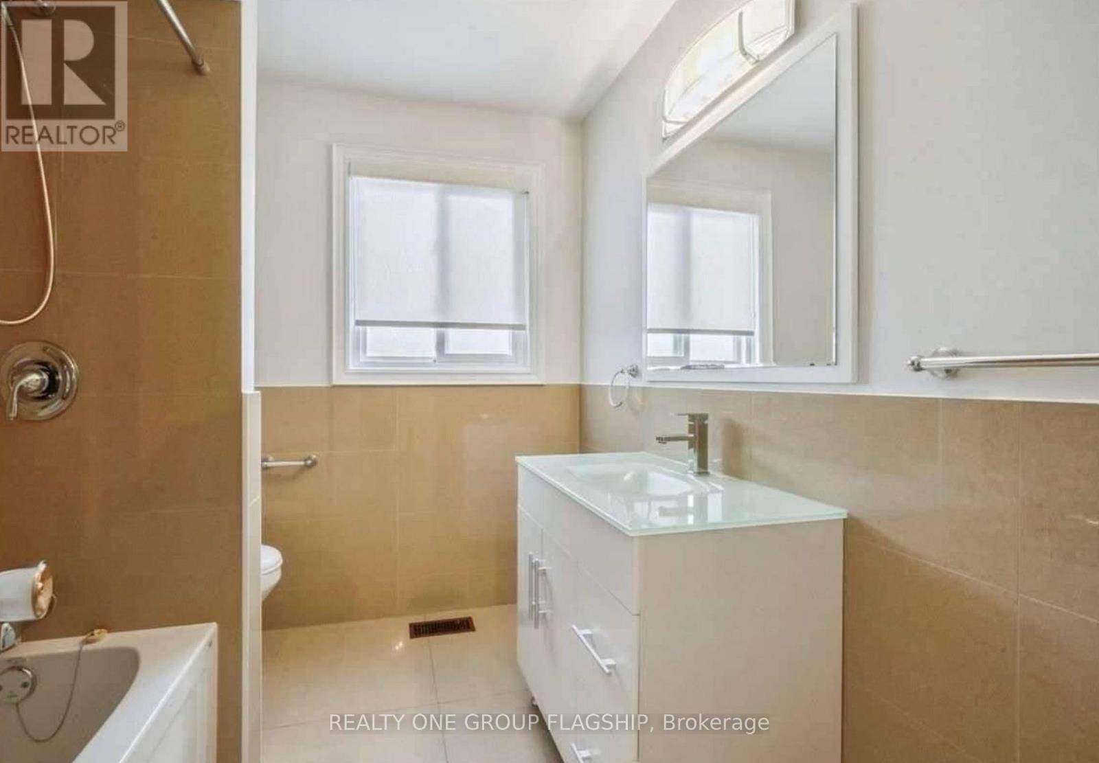 Unknown Address, ,     - Photo 10 - W12555156