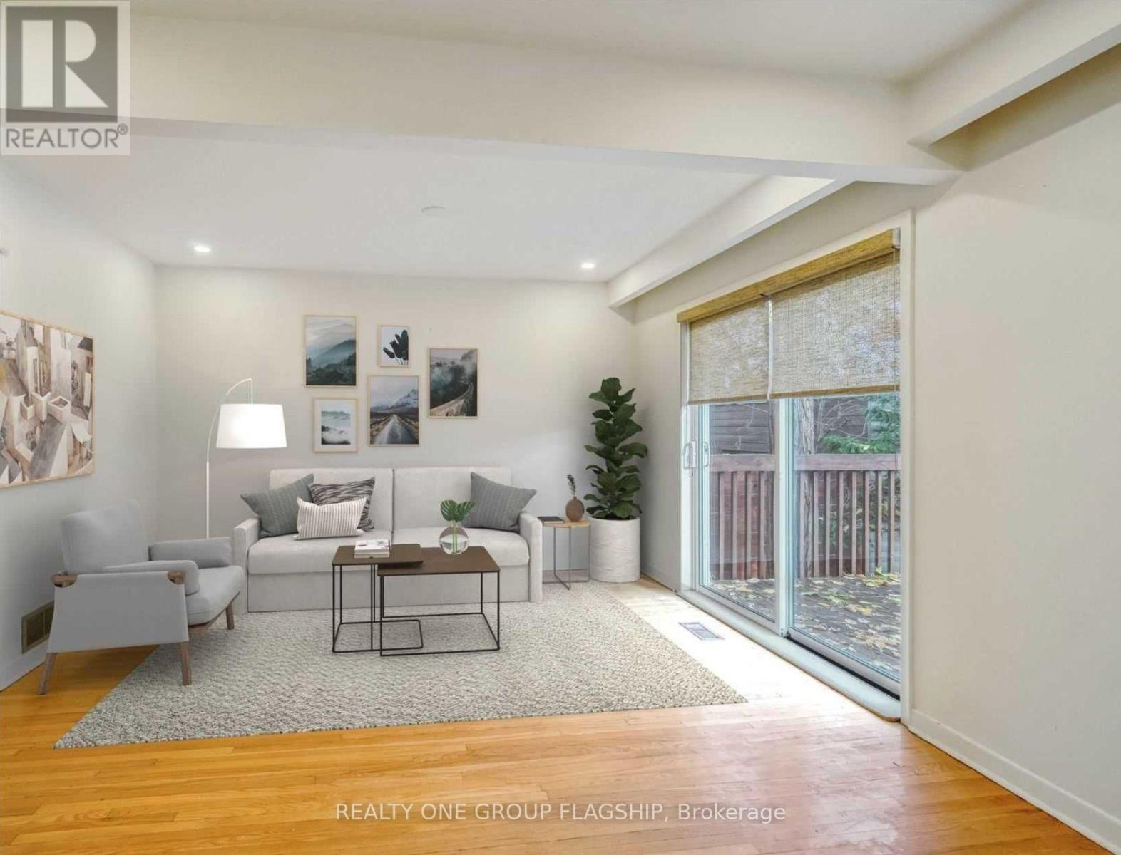 Unknown Address, ,     - Photo 2 - W12555156