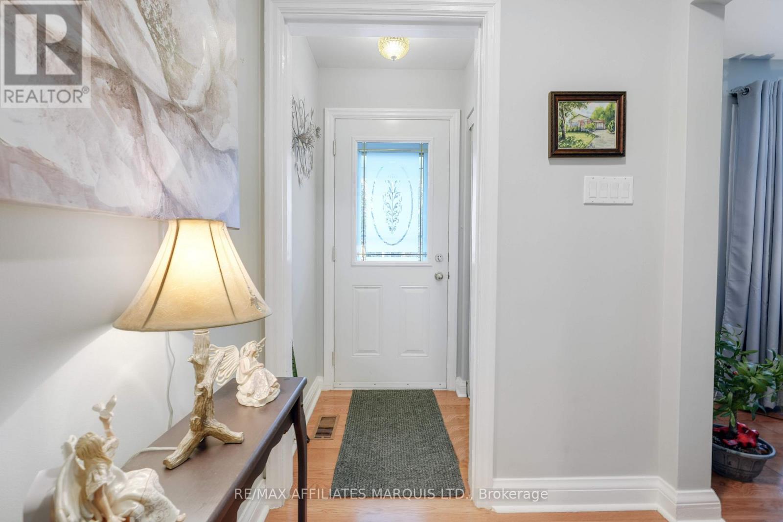 516 Guy Street, Cornwall, Ontario  K6H 4V6 - Photo 3 - X12555180