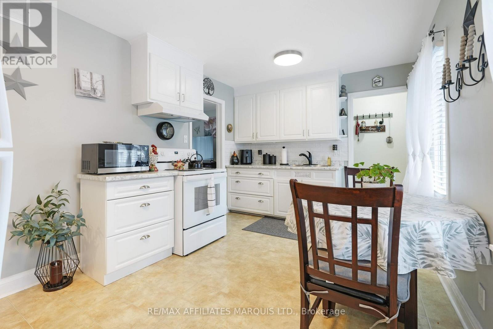 516 Guy Street, Cornwall, Ontario  K6H 4V6 - Photo 9 - X12555180