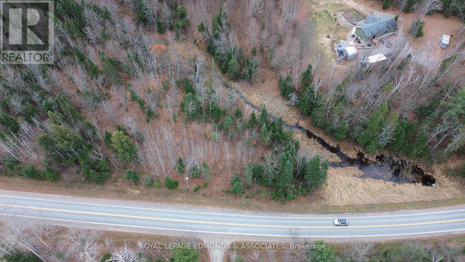 650 Westmeath Road, Whitewater Region, Ontario K8A 6W2 - Photo 15 - X12538542