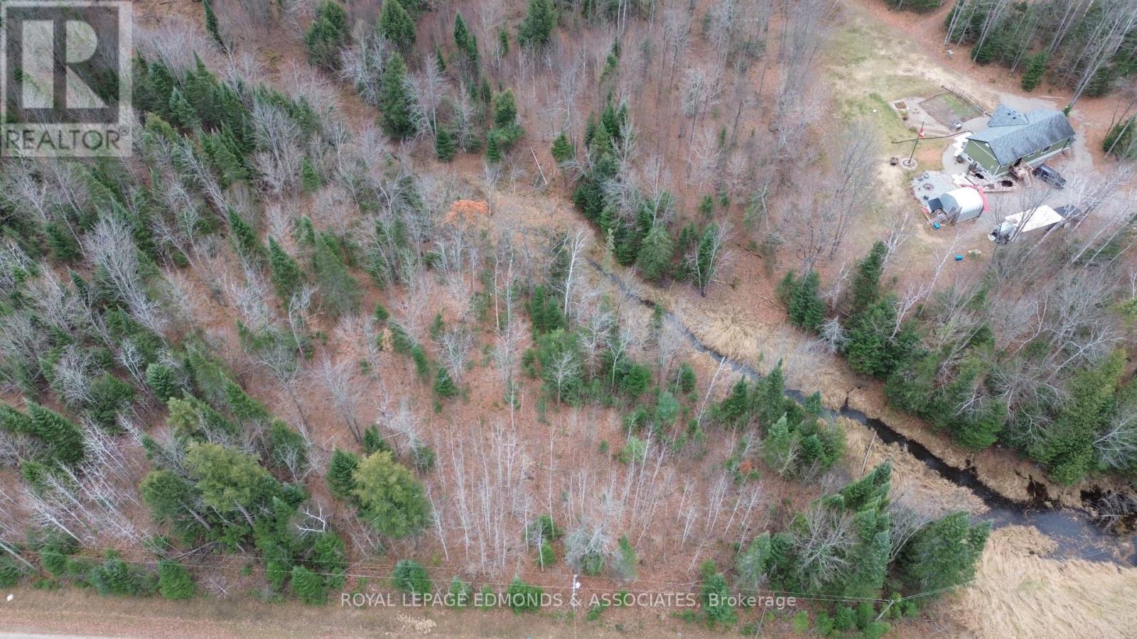 650 Westmeath Road, Whitewater Region, Ontario K8A 6W2 - Photo 6 - X12538542