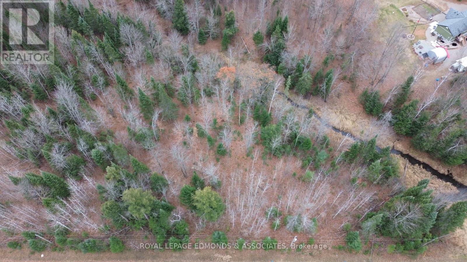 650 Westmeath Road, Whitewater Region, Ontario K8A 6W2 - Photo 9 - X12538542