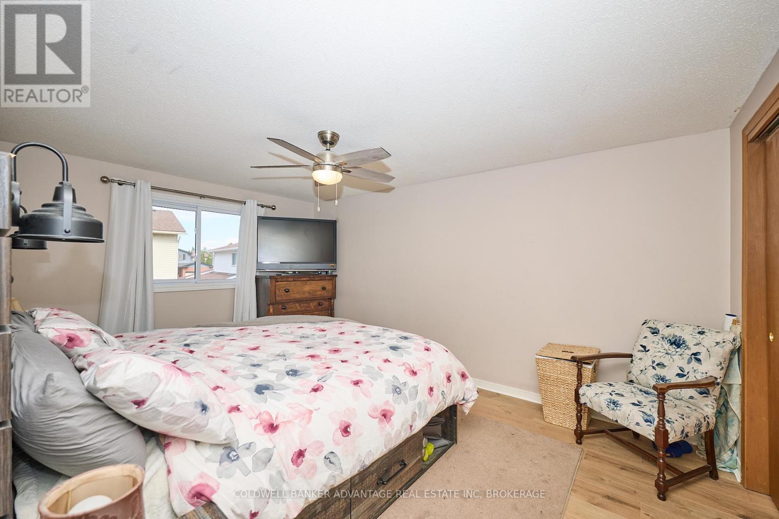 33 Naples Court, Thorold, Ontario  L2V 4S7 - Photo 21 - X12541706