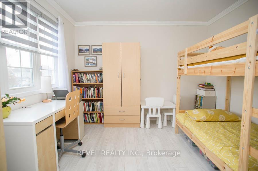 192 Osborn Avenue, Brantford, Ontario  N3T 6S7 - Photo 23 - X12555038