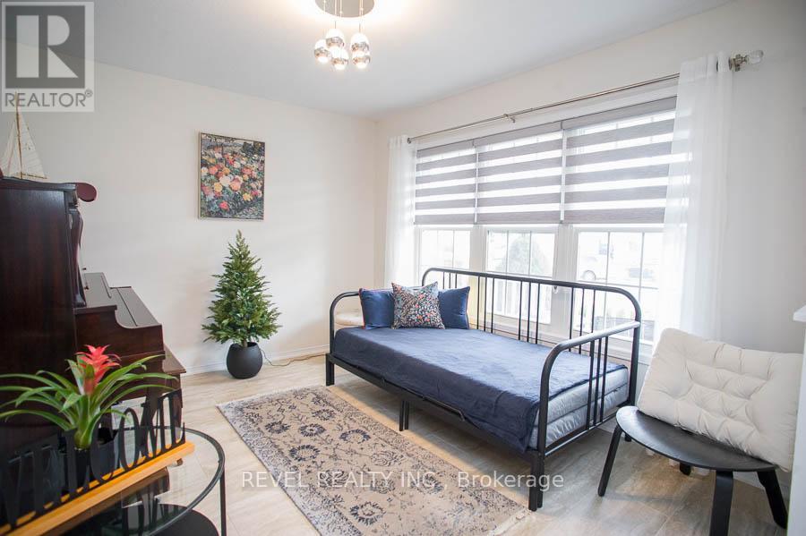 192 Osborn Avenue, Brantford, Ontario  N3T 6S7 - Photo 6 - X12555038