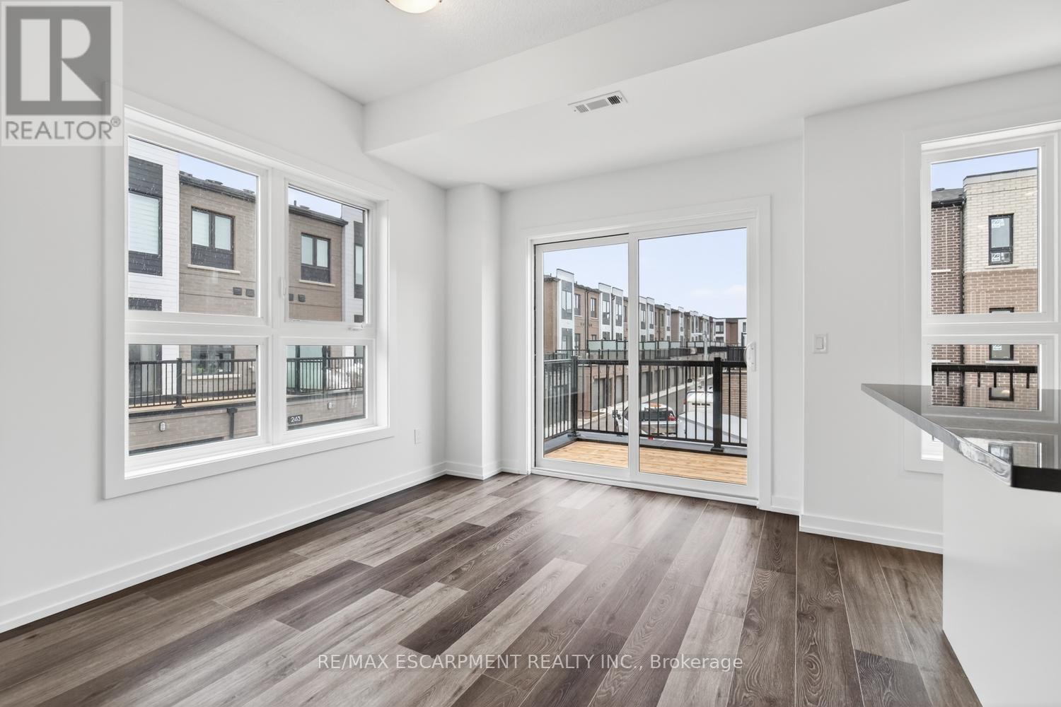 22 - 70 Kenesky Drive, Hamilton, Ontario  L0R 2H7 - Photo 15 - X12555090