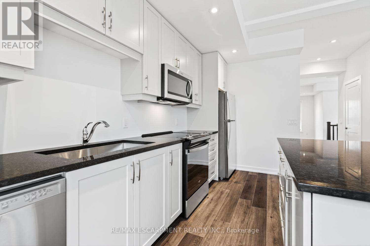 22 - 70 Kenesky Drive, Hamilton, Ontario  L0R 2H7 - Photo 18 - X12555090