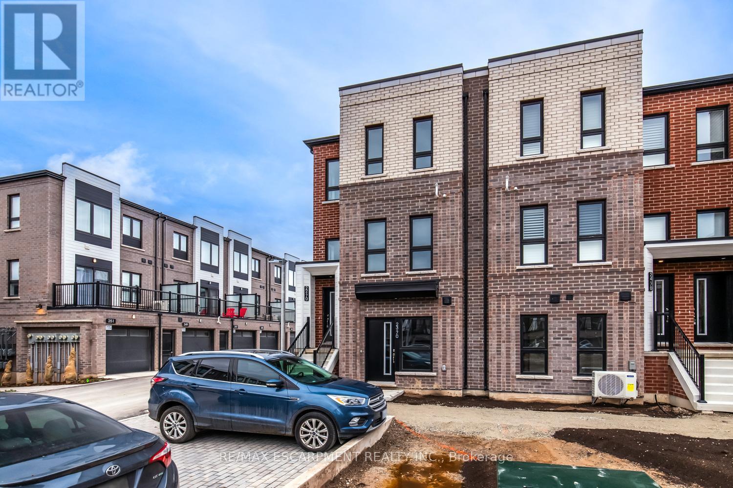 22 - 70 Kenesky Drive, Hamilton, Ontario  L0R 2H7 - Photo 2 - X12555090